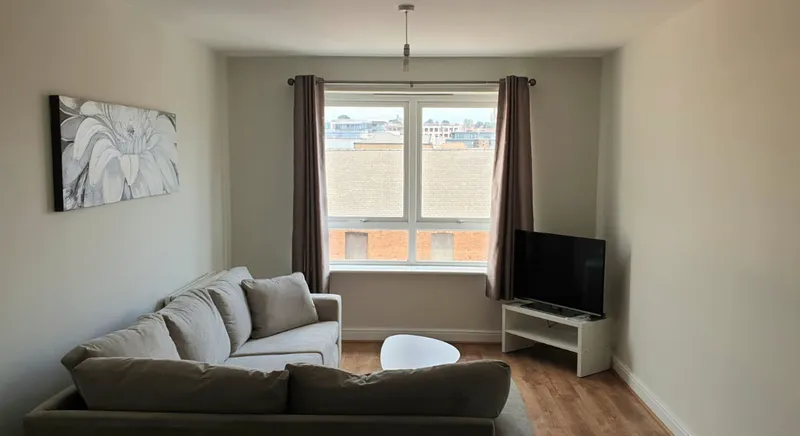 Tanners Court // 2 Bed Flat // Sept 2026 - Thumbnail 1